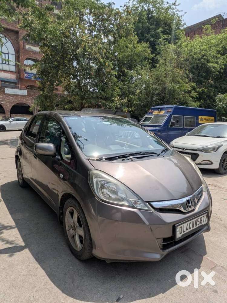 Honda Jazz V Mt Privilege, 2012