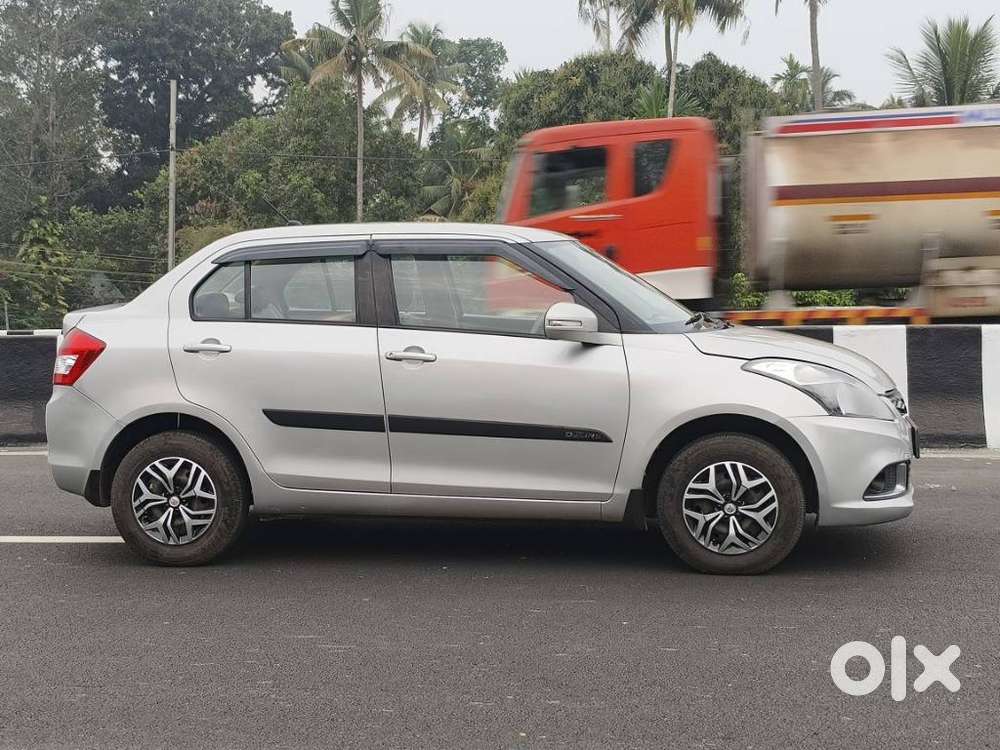 Maruti Suzuki Swift Dzire Vxi(o) At, 2016, Petrol