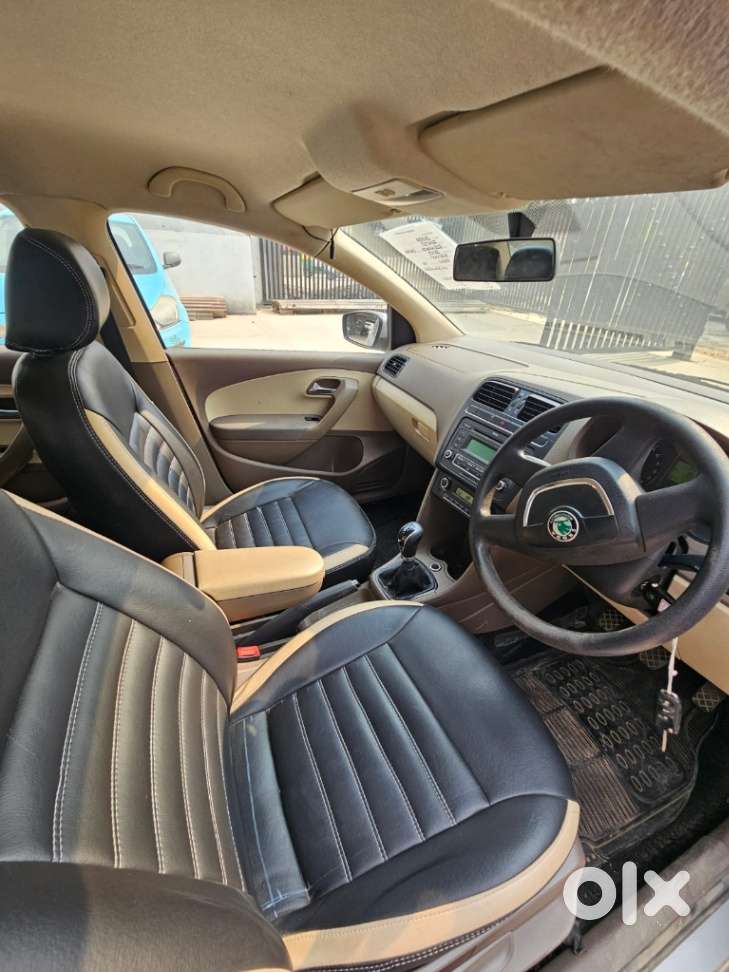 Skoda Rapid Elegance 1.6 Tdi Cr Manual, 2012, Diesel