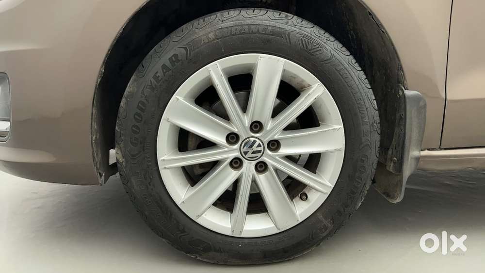 Volkswagen Vento 2013-2015 1.2 Tsi Highline At, 2016, Petrol