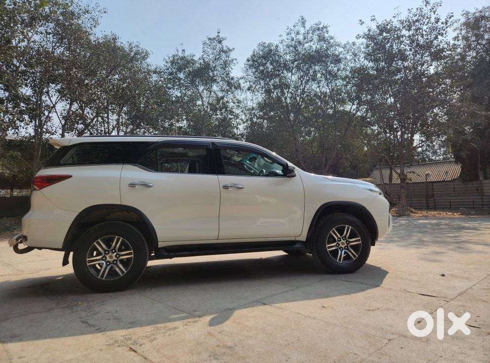 Toyota Fortuner 4x2 Mt 2.8 Diesel, 2018, Diesel