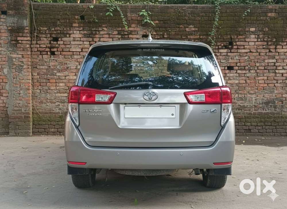 Toyota Innova Crysta 2.7 Zx At, 2016, Petrol