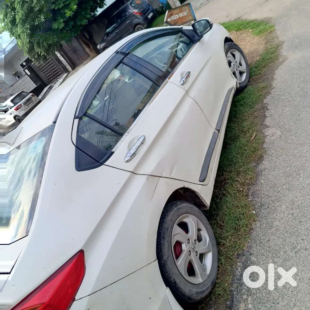 Pb Number Showroom Condition