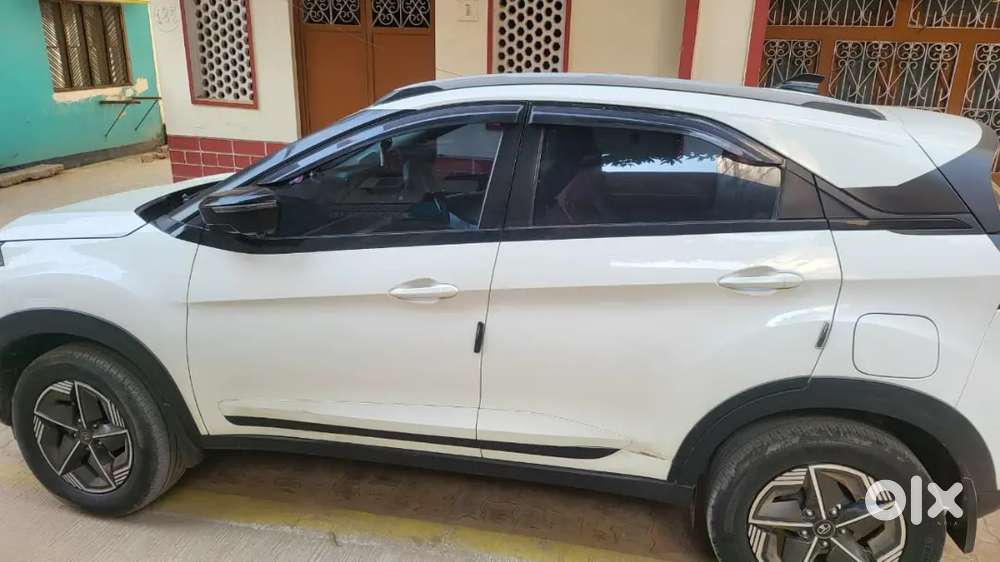 Tata Nexon Revotron 2024 Petrol
