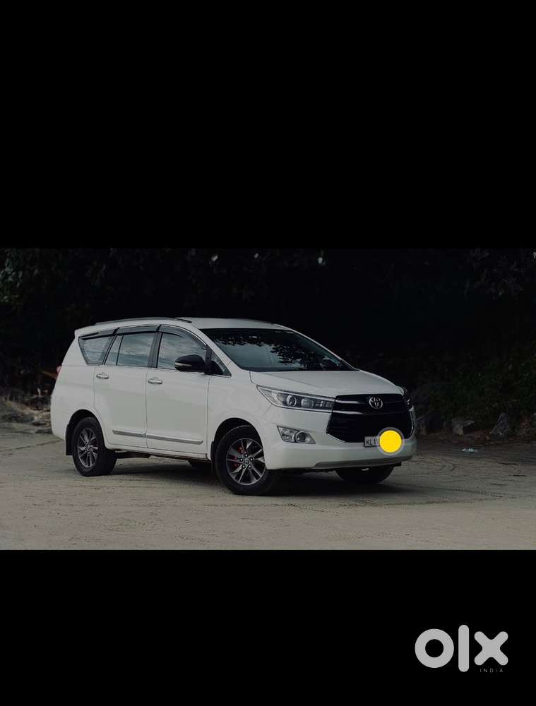 Toyota Innova Crysta 2017