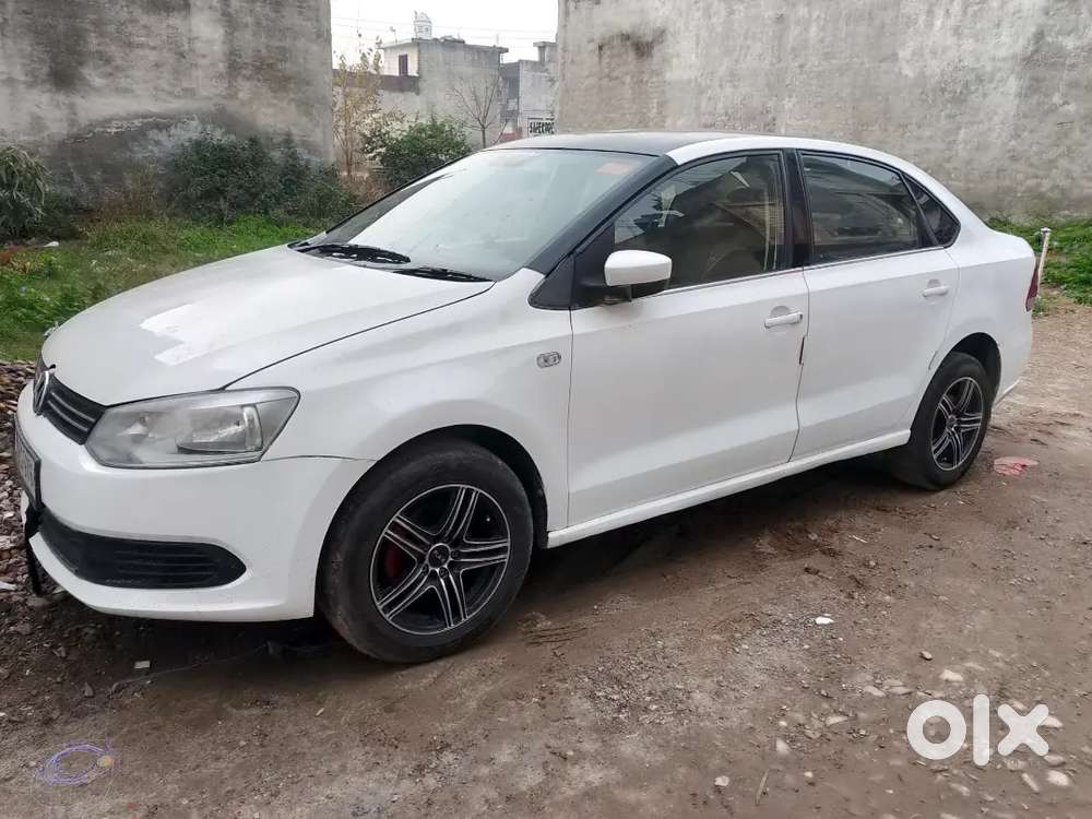Volkswagen Vento 2013 Diesel
Power Stayring