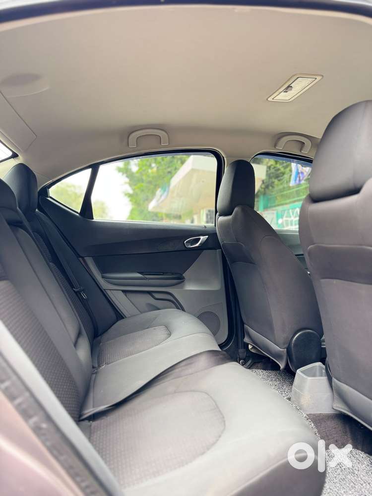 Tata Tigor, 2018, Petrol