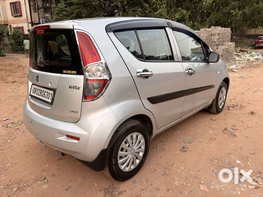 Maruti Suzuki Ritz Ldi, 2011, Diesel