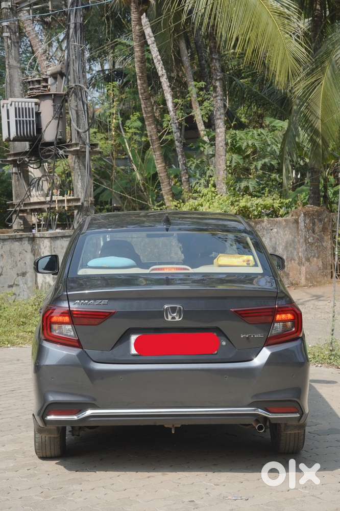 Honda Amaze 2024 Petrol Well Maintained