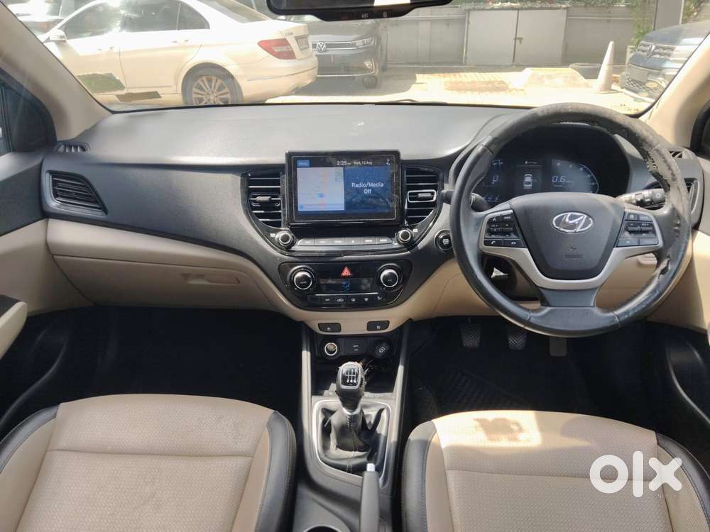 Hyundai Verna 1.5 Sx (o) Vtvt, 2020, Petrol