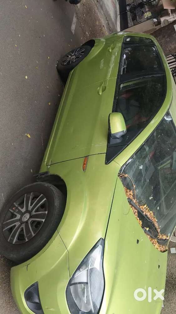Ford Figo Diesel Zxi 2012