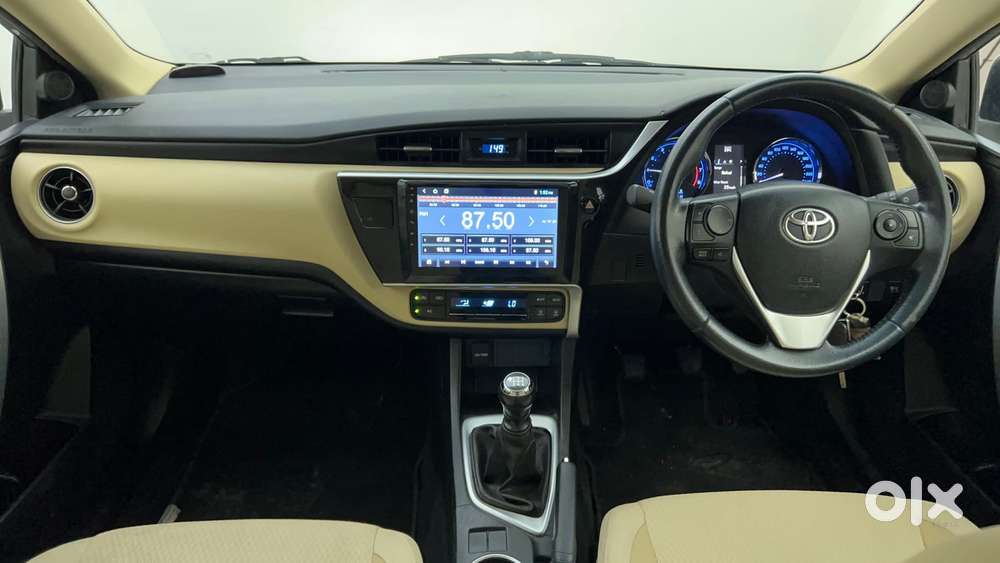 Toyota Corolla Altis 1.8 G, 2017, Petrol