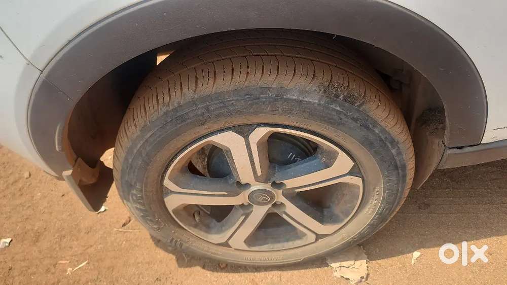 Nexon Ev Luxury Model Battery In Warranty