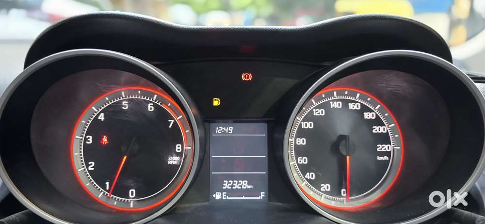 Maruti Suzuki Swift Vxi Abs Bsiv, 2019, Petrol