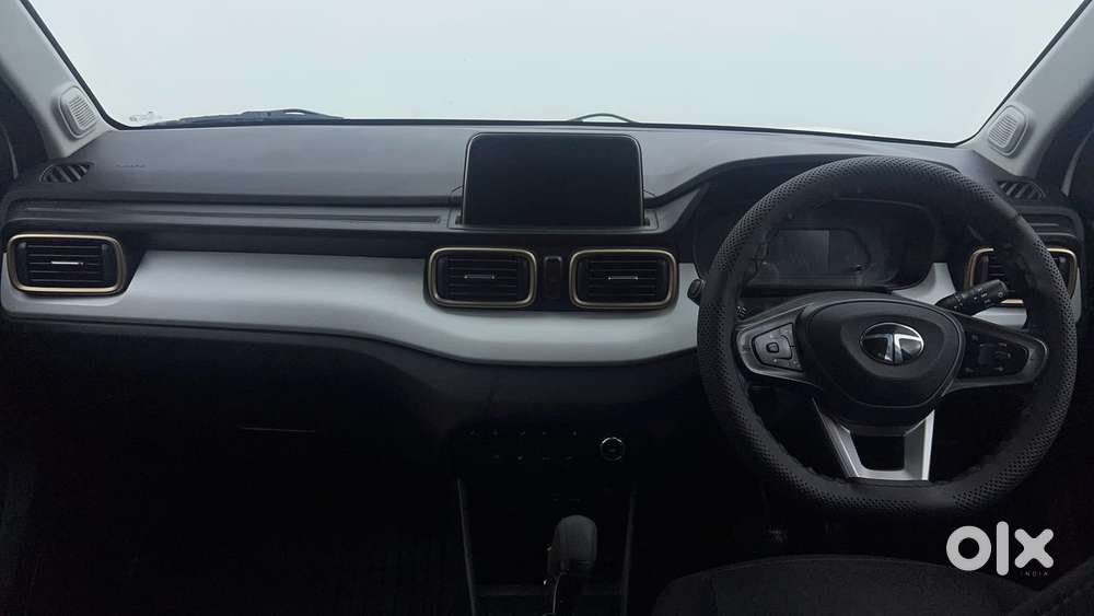 Tata Punch Accomplished Amt Sunroof, 2024, Petrol