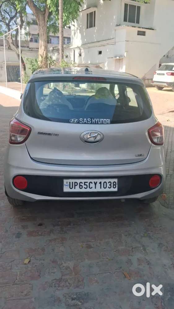 Hyundai Grand I10 2017 Petrol 60000 Km Driven