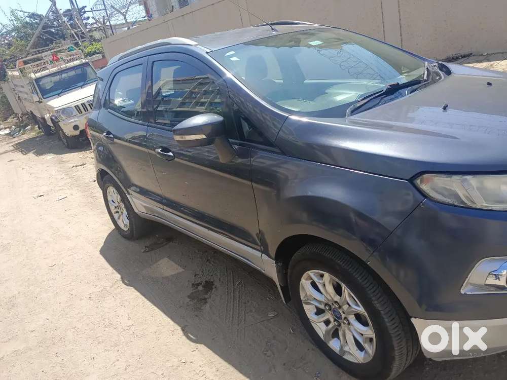 Ford Ecosport 2013 Petrol 85000 Km Driven