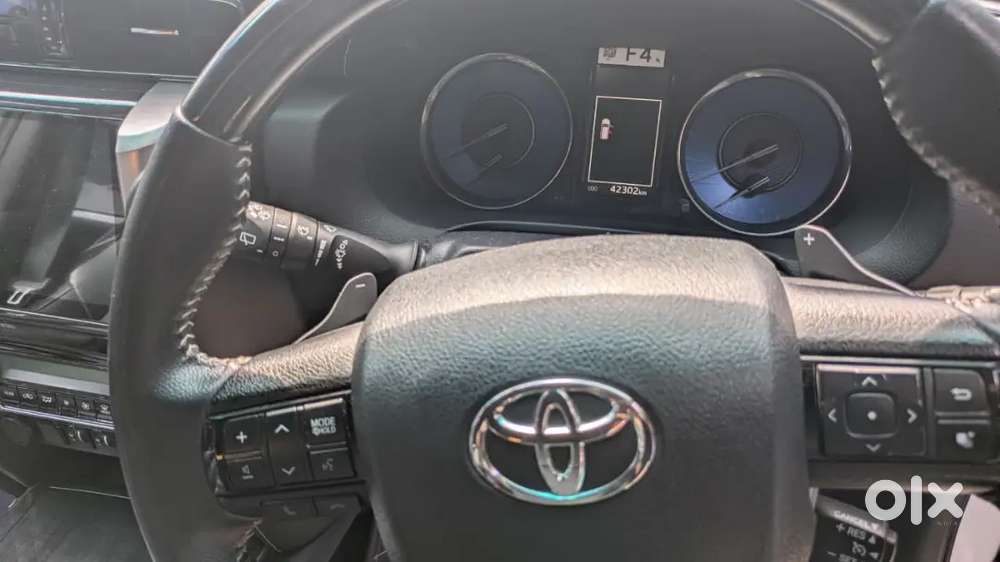 Toyota Fortuner 2022 Diesel 42000 Km Driven Automatic