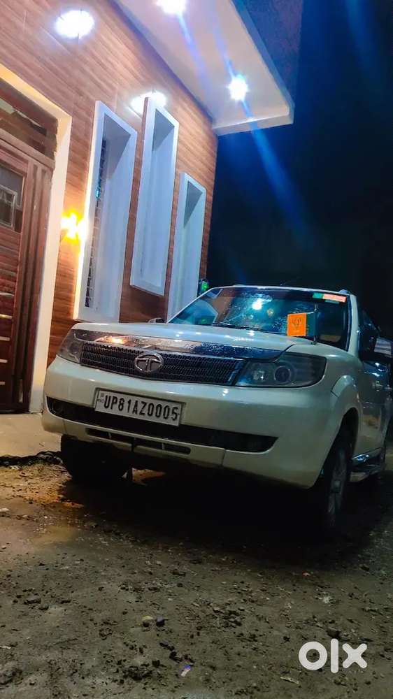 Tata Safari Storme 2014