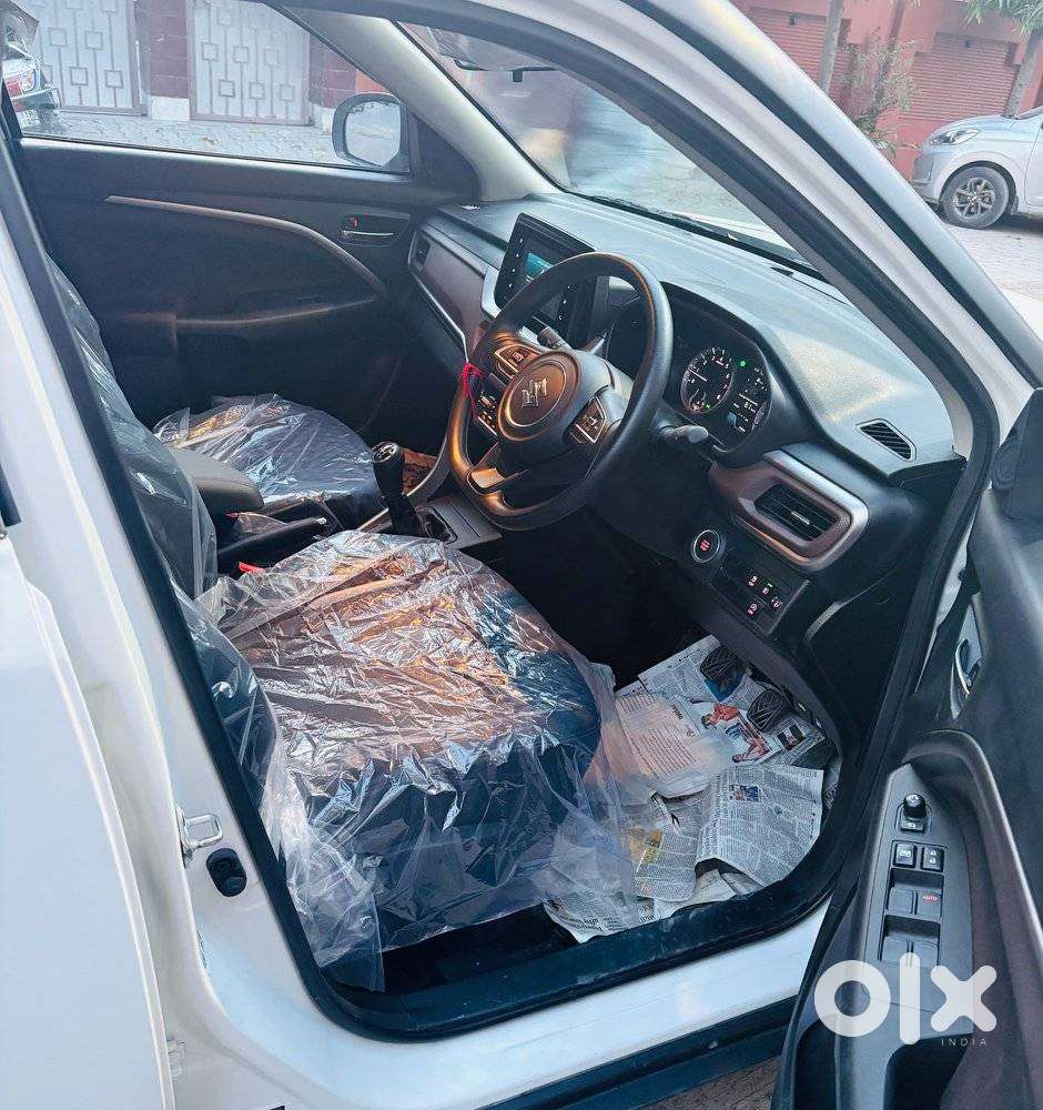 Maruti Suzuki Brezza 1.5 Zxi Smart Hybrid, 2025, Petrol