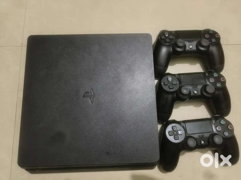 Ps4 slim 1tb new condition