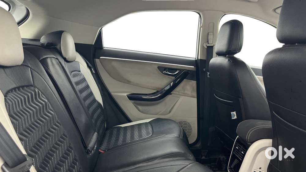 Tata Nexon 1.2 Revotron Xz Plus Dual Tone, 2021, Petrol