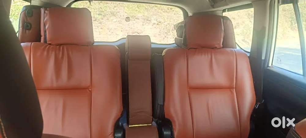 Toyota Innova Crysta 2017 Diesel Well Maintained