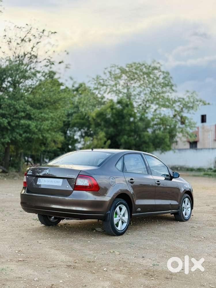 Skoda Rapid 1.5 Tdi Style/1.5 At Style, 2017, Diesel