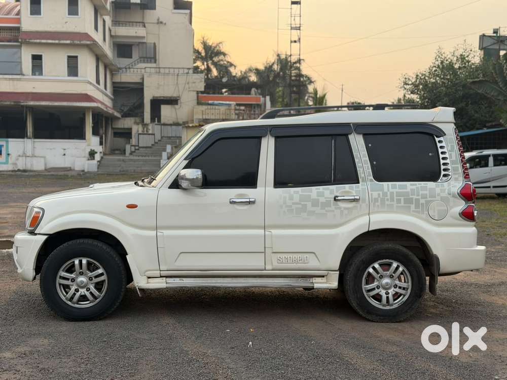 Mahindra Scorpio Vlx 2wd Bsiv, 2013, Diesel