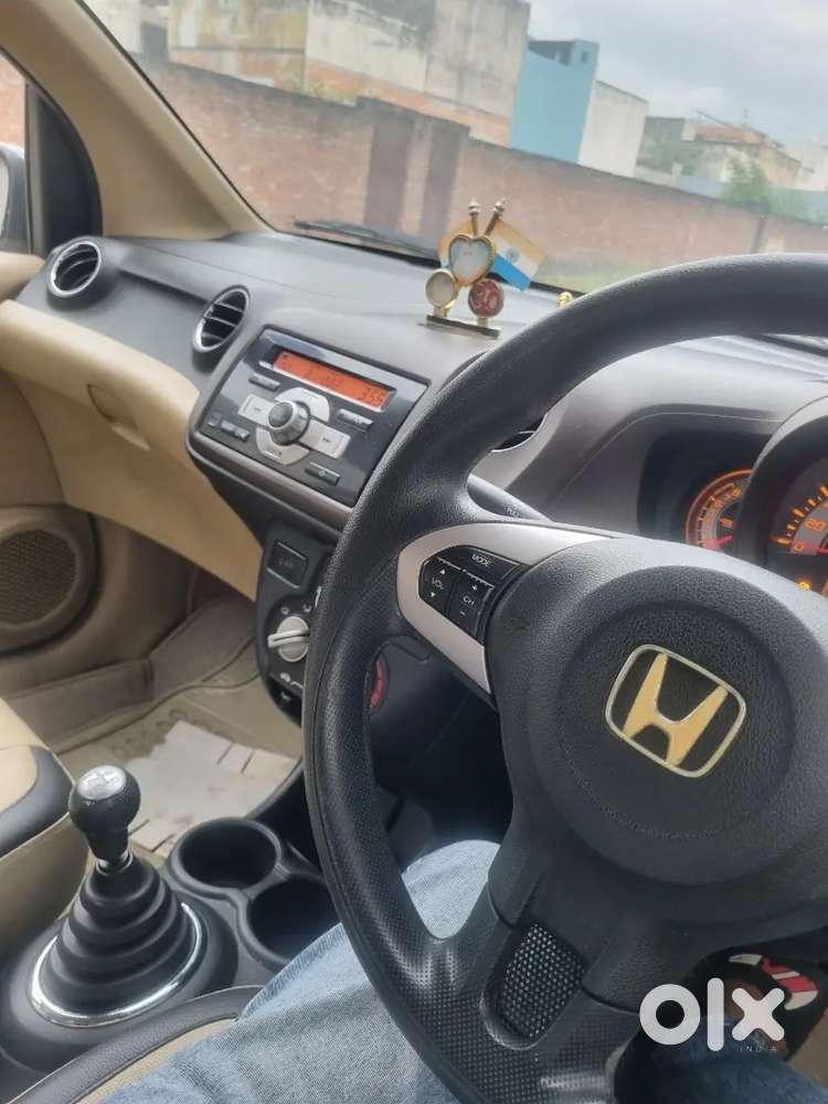 Honda Brio Petrol 2012