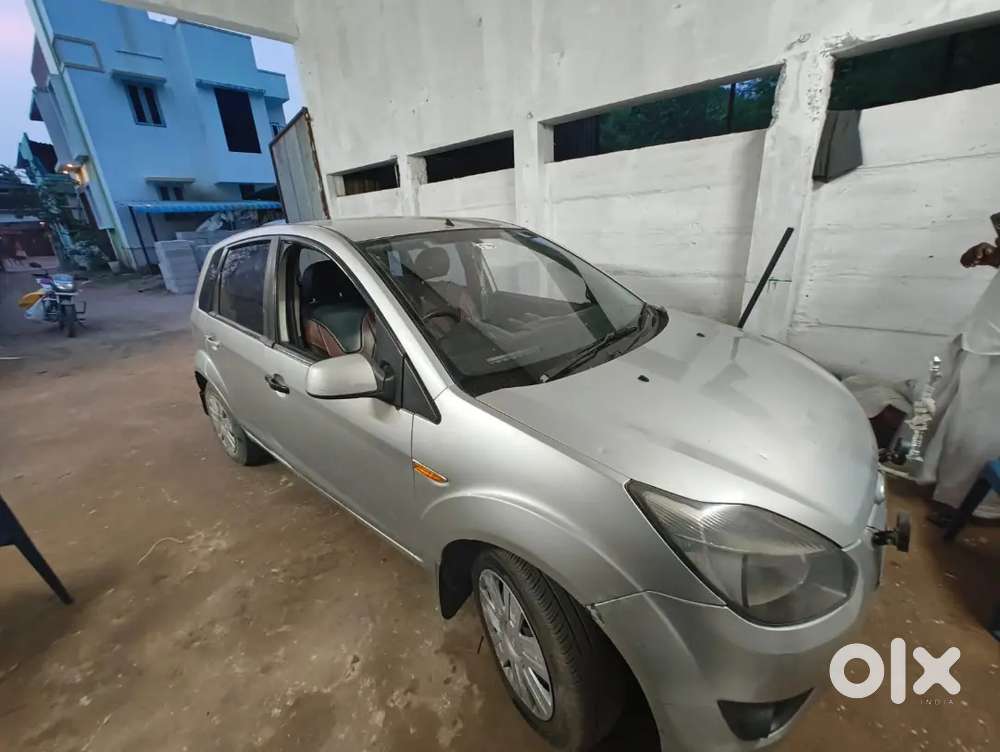 Good Condition To Drive
New Look 
Ac Working