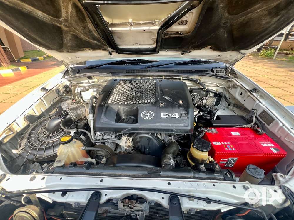 Toyota Fortuner 3.0 4x4 Manual, 2012, Diesel
