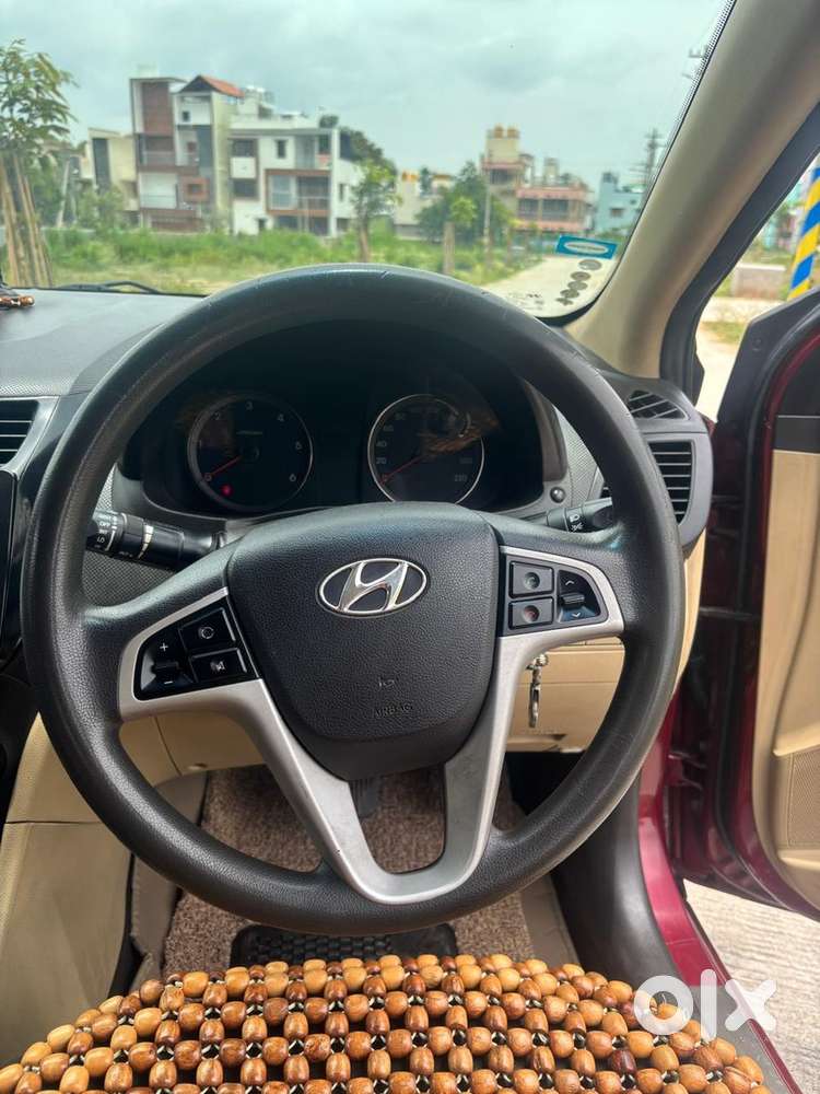 Hyundai Verna 1.6 Automatic 2013