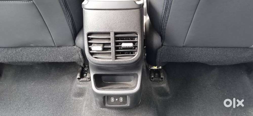 Hyundai Verna Sx (o) 1.5 Turbo Petrol Dct, 2025, Petrol
