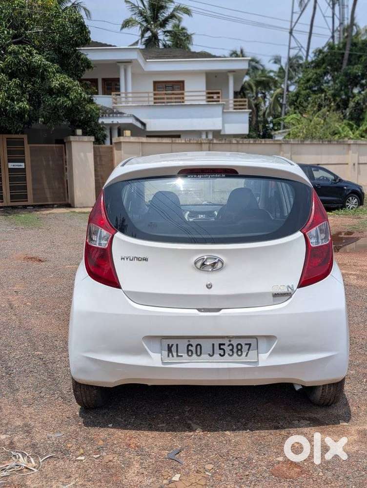 Hyundai Eon Magna +, 2015, Petrol