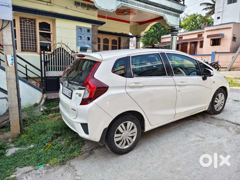 Honda Jazz 2015 Diesel 170640 Km Driven