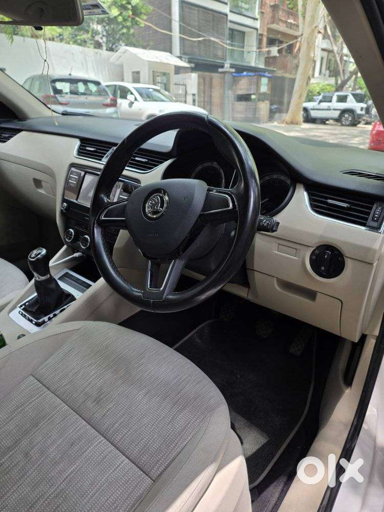 Skoda Octavia 2013-2017 Active 1.4 Tsi Mt, 2019, Petrol