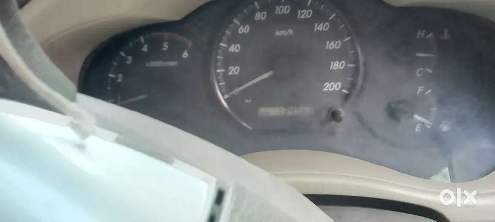 Toyota Innova 2012 Diesel Well Maintained