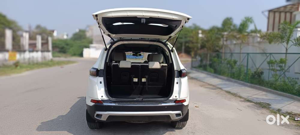 Tata Safari 2.0 Kryotec Xza Plus Gold 7 Str, 2023, Diesel