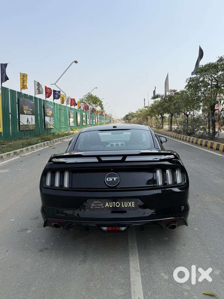 Ford Mustang V8, 2019, Petrol