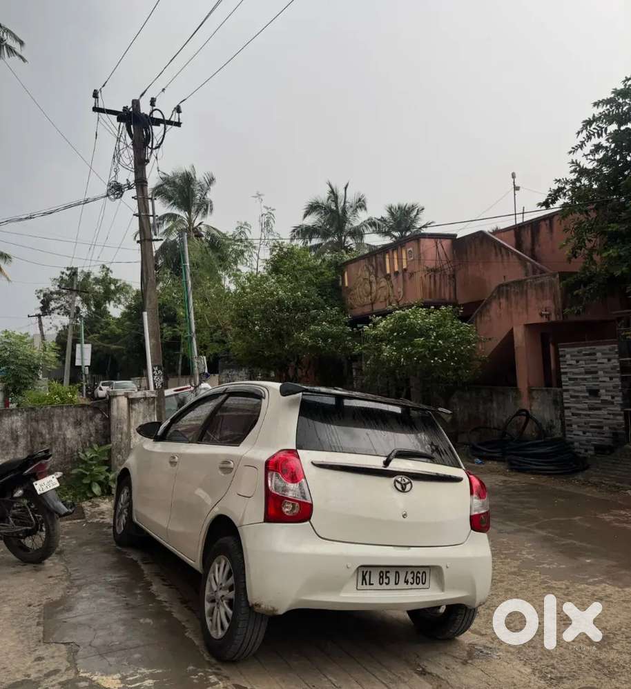Toyota Etios Liva 2015 Diesel Well Maintained