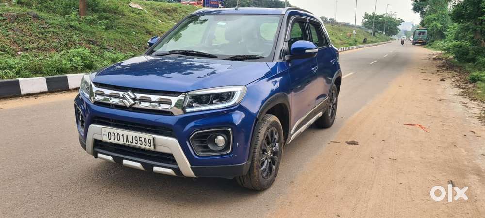 Maruti Suzuki Brezza 1.5 Zxi Smart Hybrid, 2021, Petrol