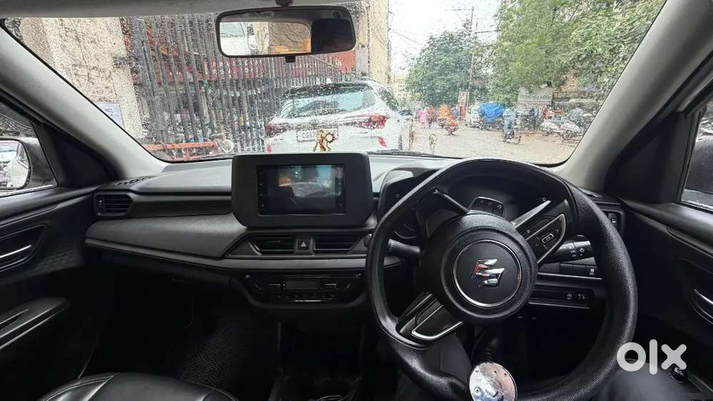 Maruti Suzuki Swift Zxi 2024