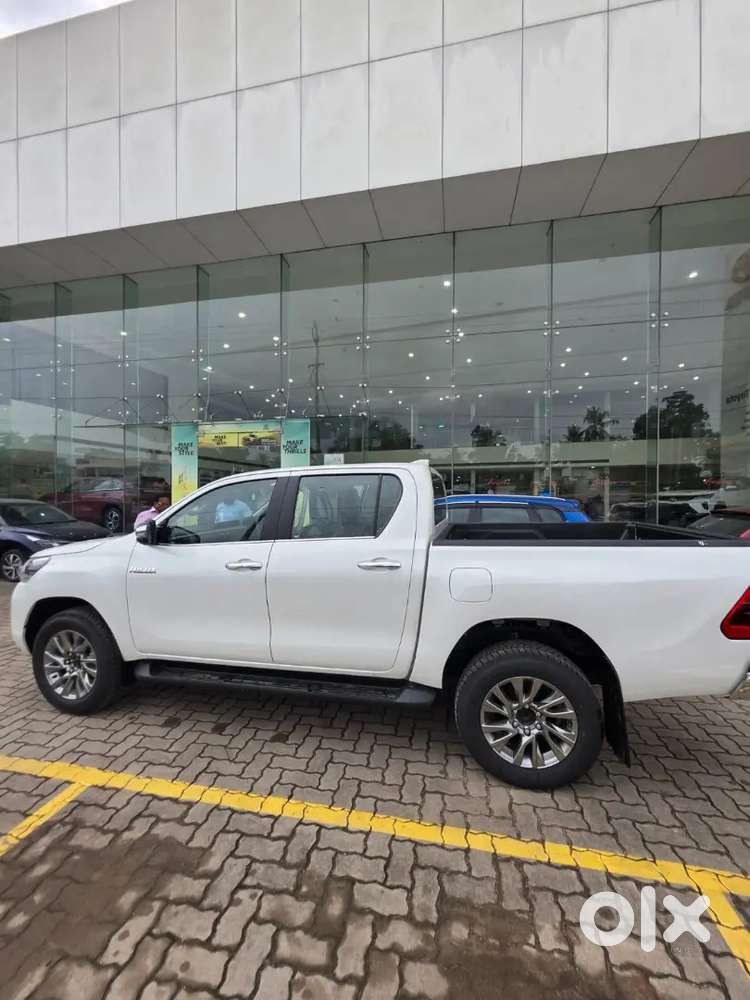 Toyota Hilux Diesel Turbo 2025