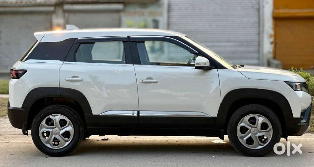 Maruti Suzuki Brezza 1.5 Vxi Smart Hybrid, 2022, Petrol
