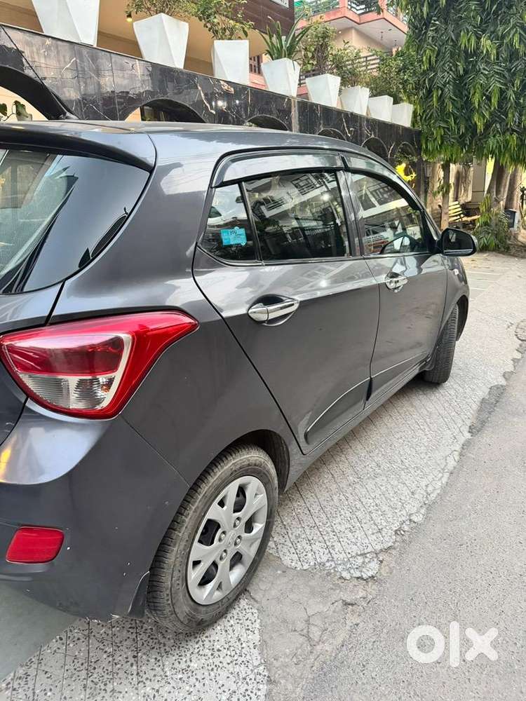 Hyundai Grand I10 2016 Petrol Well Maintained