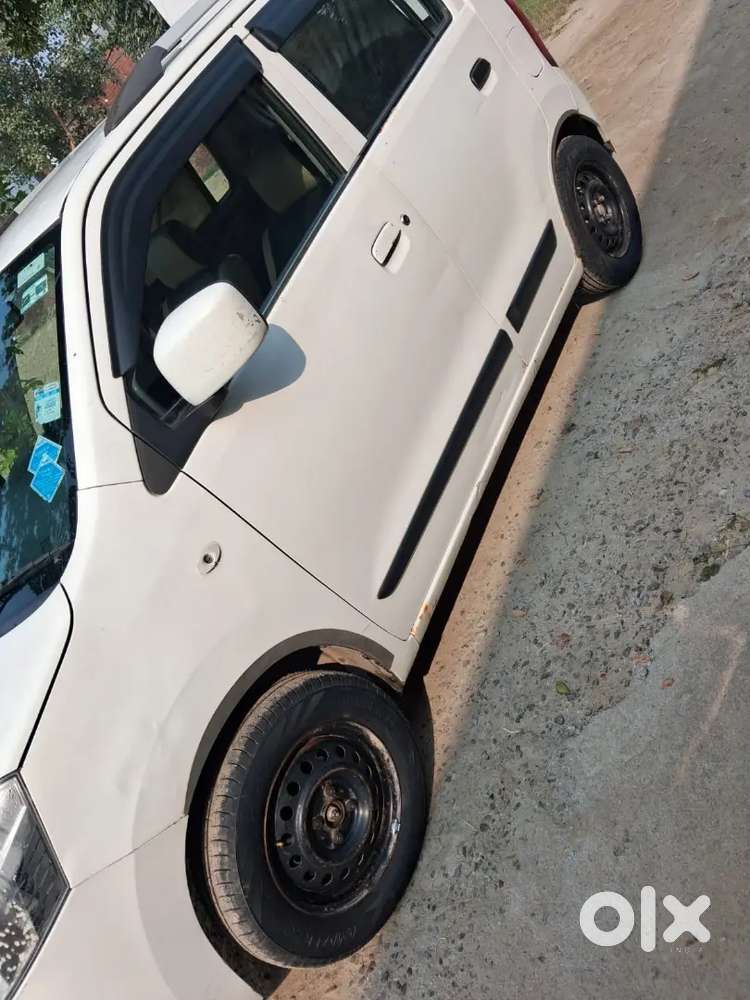 Private No. White Colour