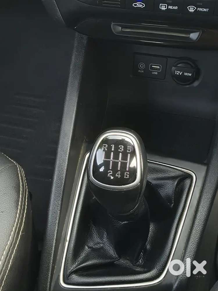 Hyundai Elite I20 Sportz 2015 , Genuine Kilometers