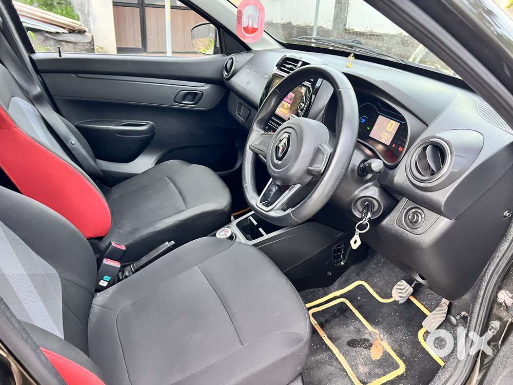 Renault Kwid 1.0 Rxt (o) Easy-r, 2022, Petrol