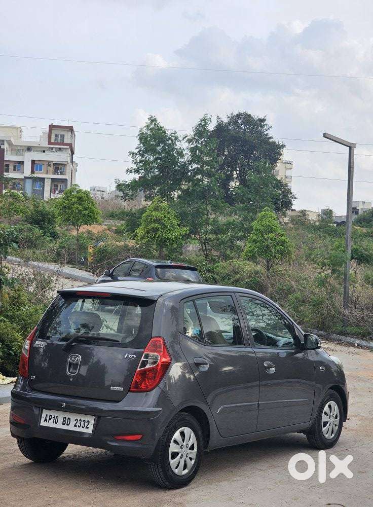 Hyundai I10 Sportz, 2012, Petrol